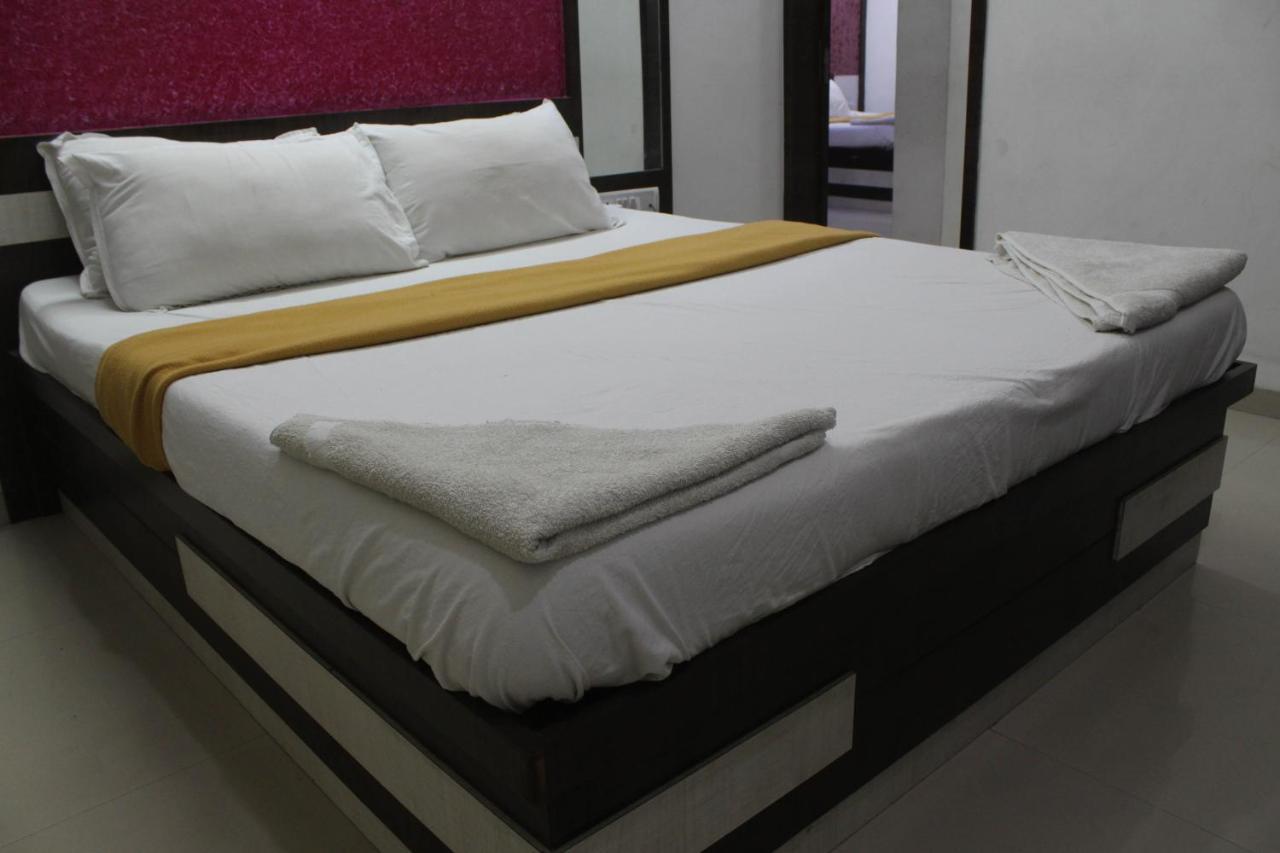 Hotel Ambica Daman Exterior photo