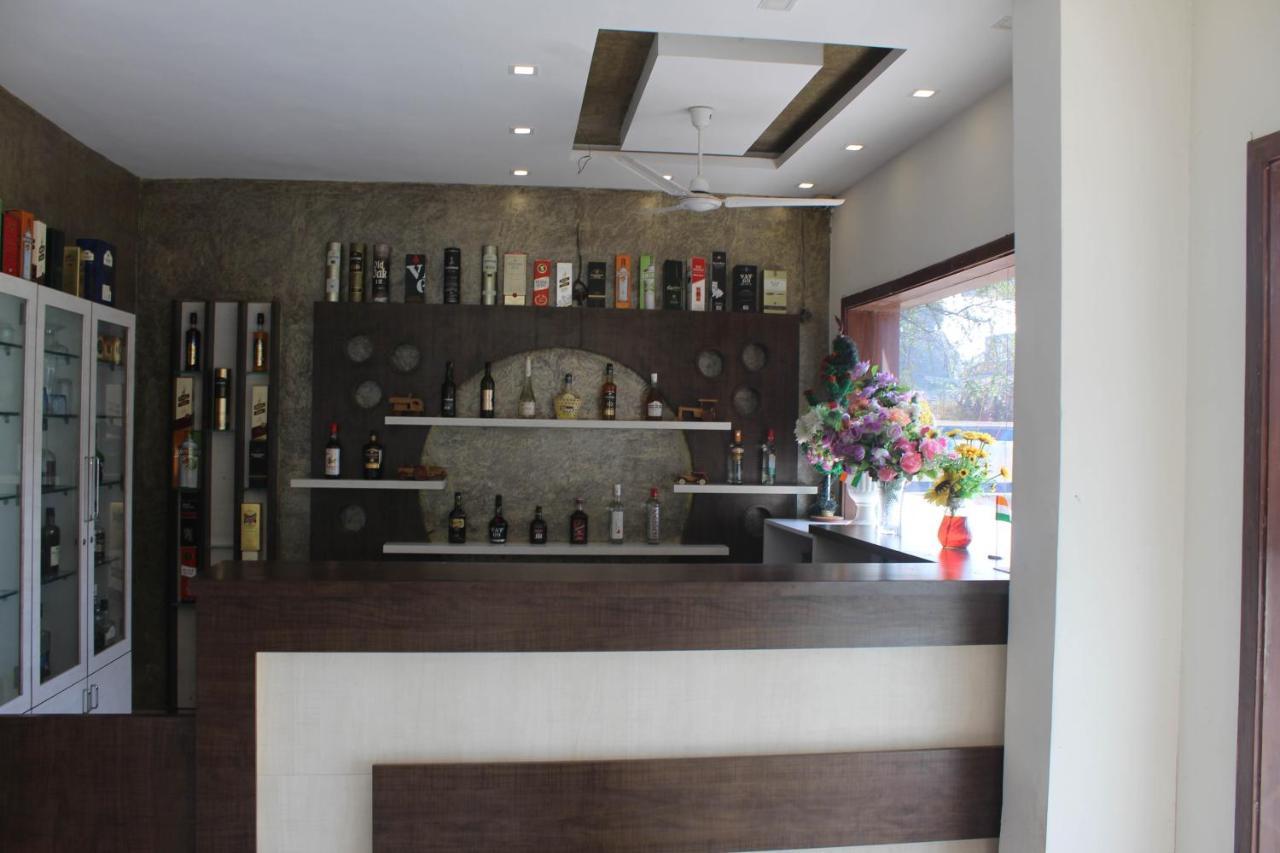Hotel Ambica Daman Exterior photo